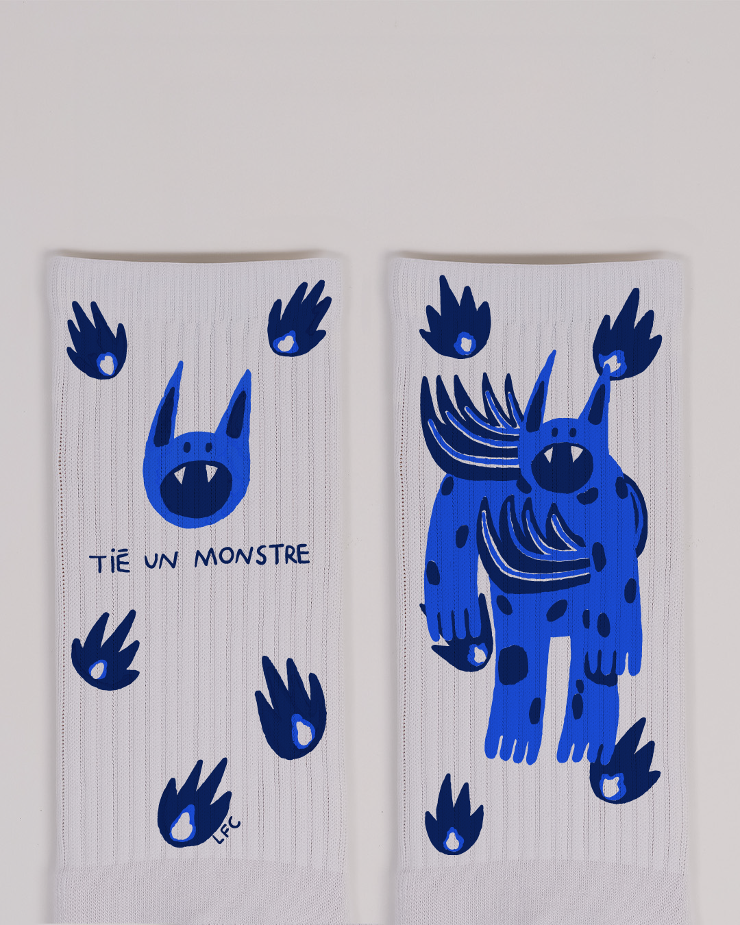 TIÉ UN MONSTRE